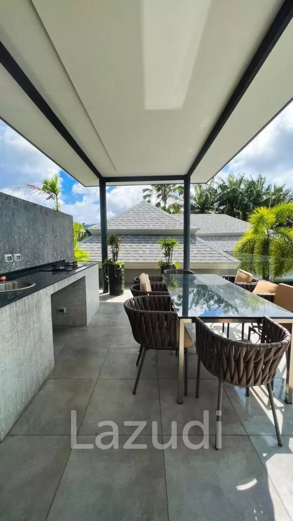 2 Bedroom 320 SQ.M. Villa For Sale In Pasak Phuket