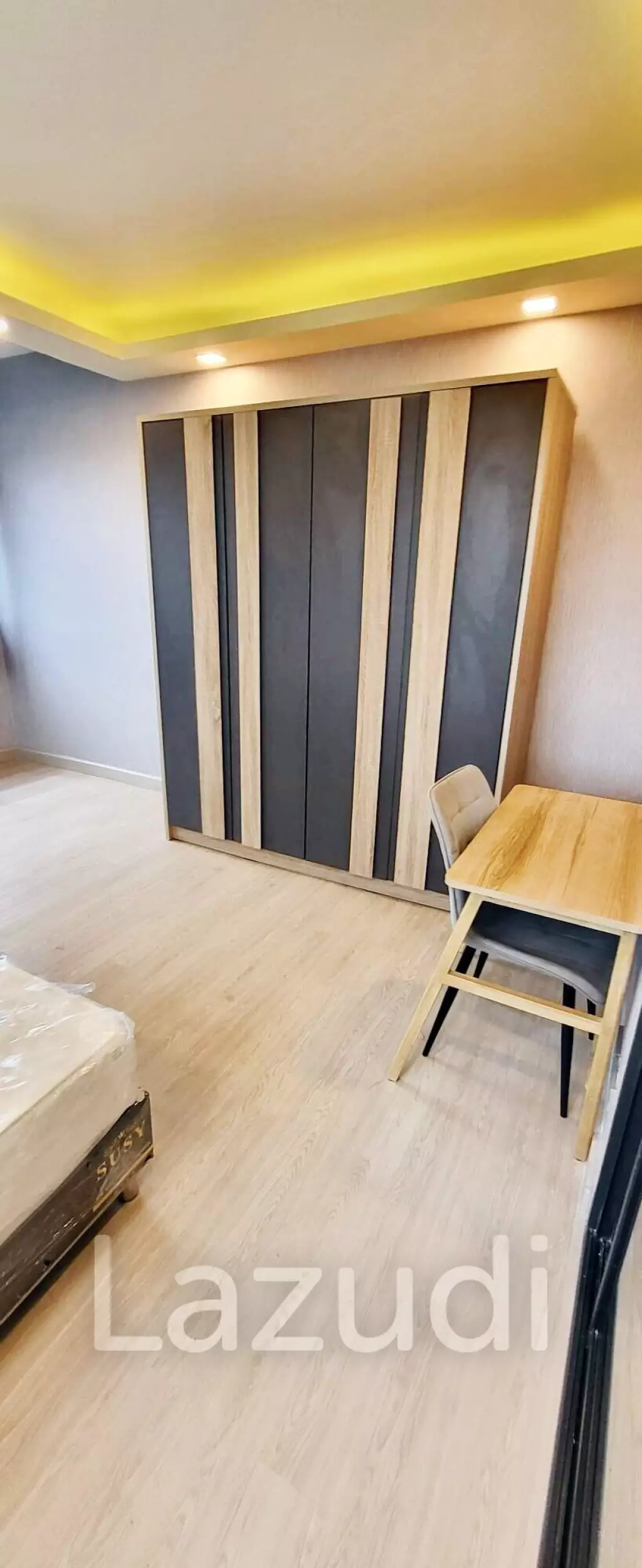 1 Bed 1 Bath 33 SQ.M The Winning Tower