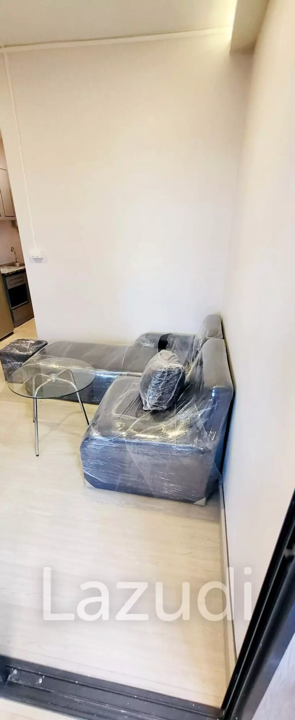 1 Bed 1 Bath 33 SQ.M The Winning Tower