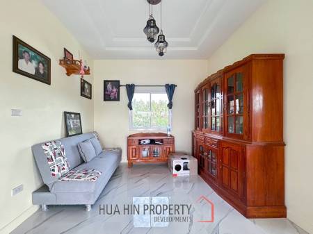 Private 3 Beds House 300SQ.M for Sale In Soi 6