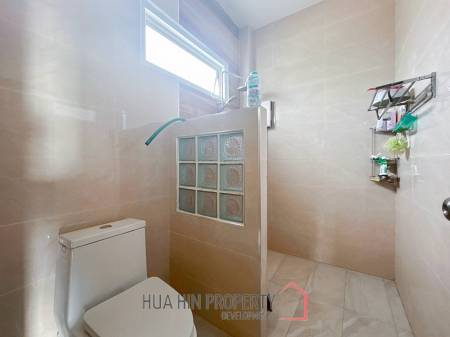 Private 3 Beds House 300SQ.M for Sale In Soi 6