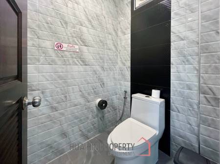 Private 3 Bedroom Villa For Sale  On Soi 6