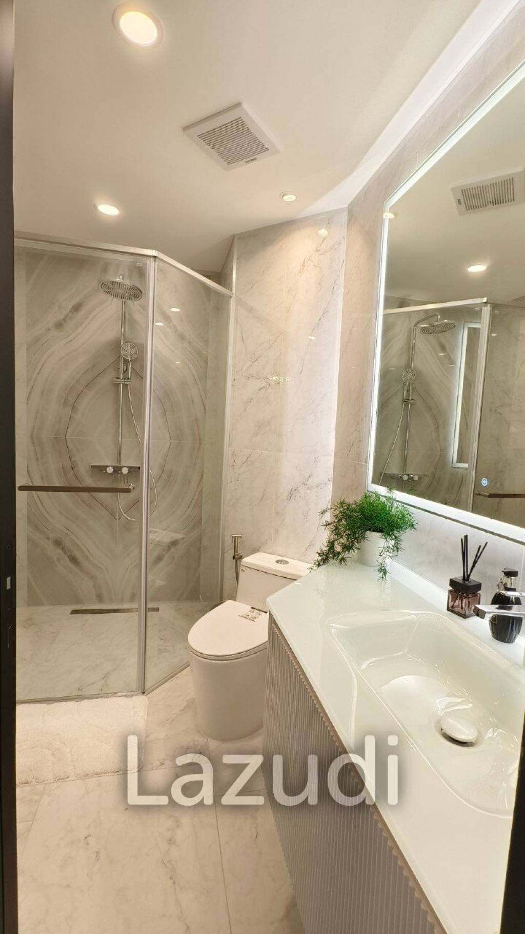 2 Bed 2 Bath 67.6 SQ.M Copacabana Coral Reef Jomtien