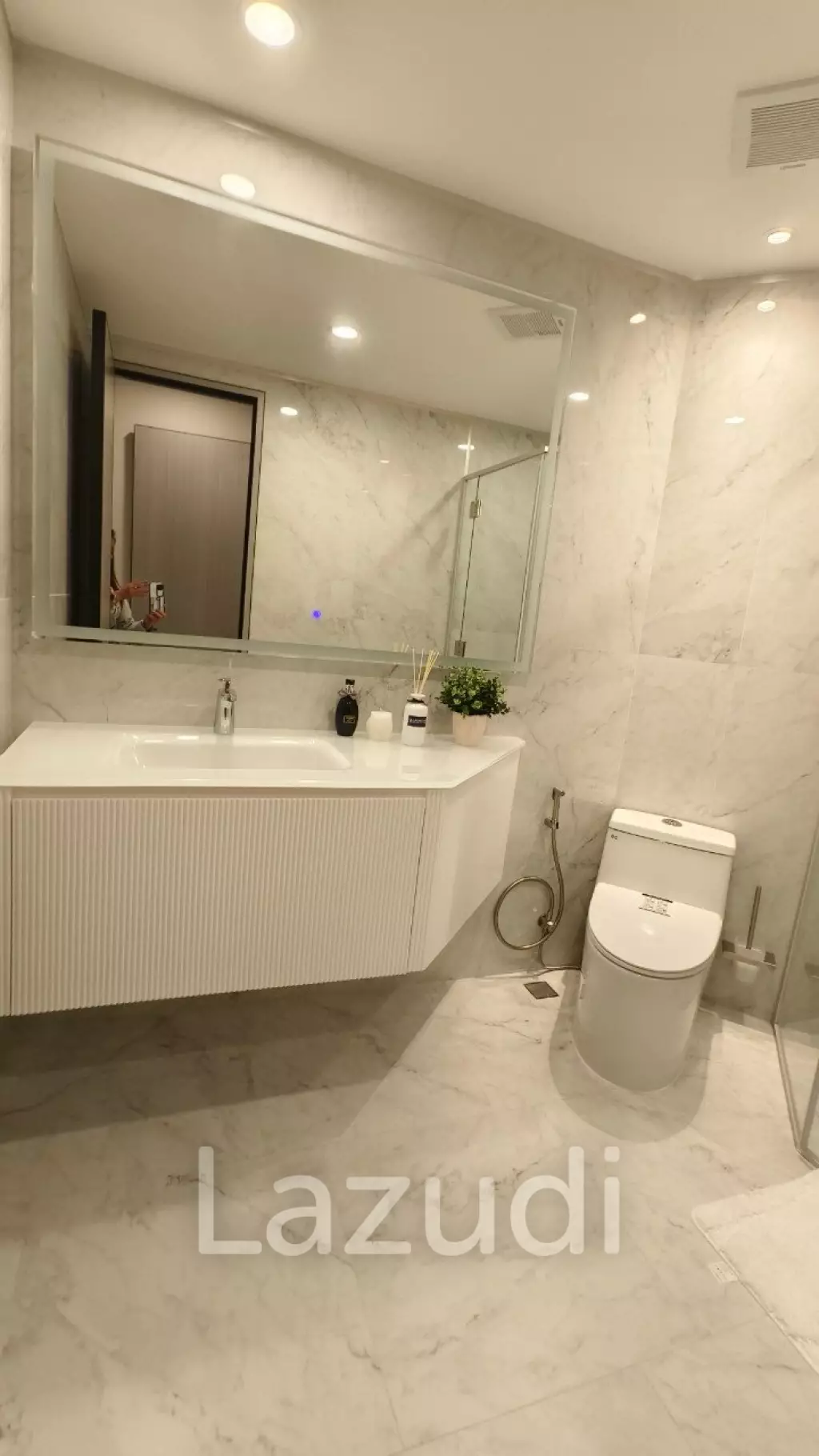 2 Bed 2 Bath 67.6 SQ.M Copacabana Coral Reef Jomtien