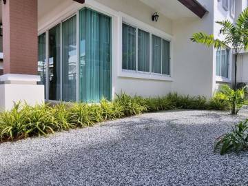 4 Beds 3 Baths 220 SQ.M. The Villas Rachawadee