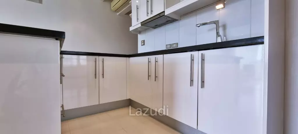 3 Beds 1 Bath 106 SQ.M. La Royale Condo