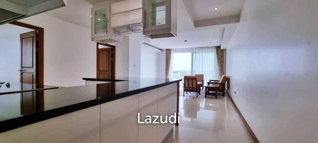 3 Beds 1 Bath 106 SQ.M. La Royale Condo