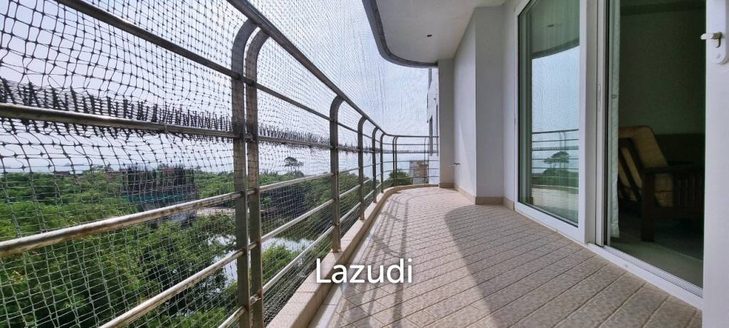 3 Beds 1 Bath 106 SQ.M. La Royale Condo