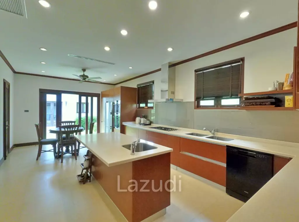 Sai Taan Villas Luxury 4 Bedroom Pool Villa in Bangtao