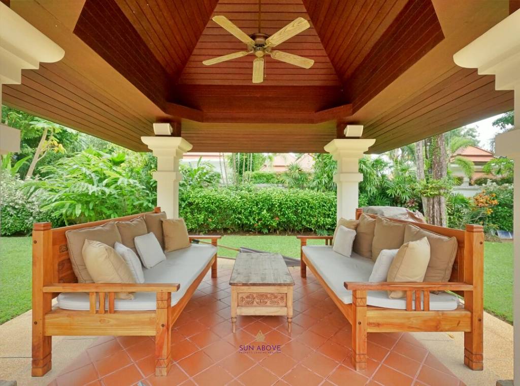 Sai Taan Villas Luxury 4 Bedroom Pool Villa in Bangtao