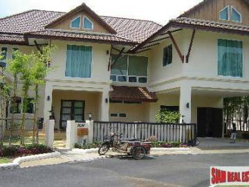 Woodlands Estates | Large Contemporary 6 Bedroom Koh Kaew House with Swimming Pool for Sale