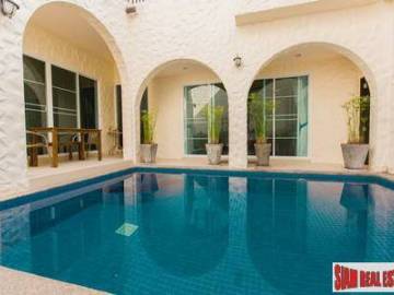 Med Village | A Five Bedroom Mediterranean Inspired Villa with Stunning Views from Roof Terrace