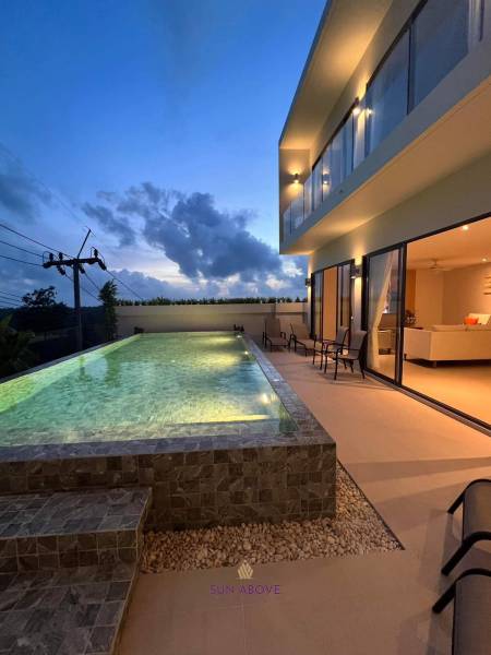 4 Beds 4 Baths Brand new villa in Layan beach