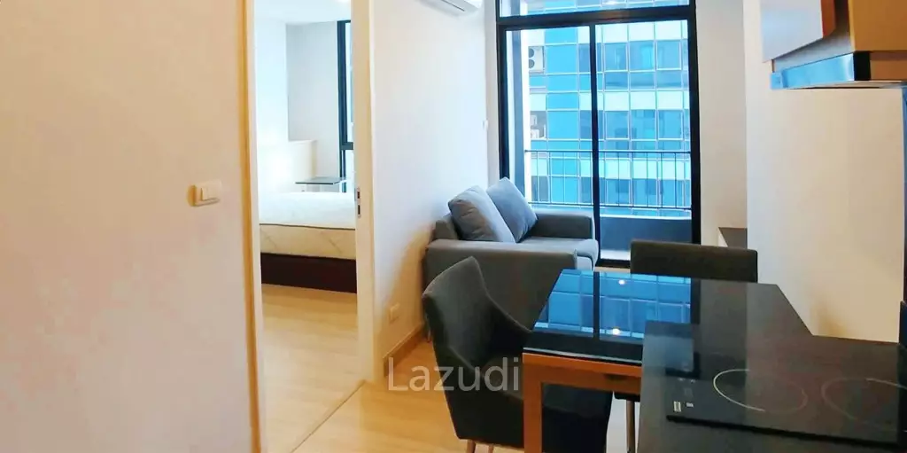 1 Bedroom 1 Bathroom 31 SQ.M Up Ekamai