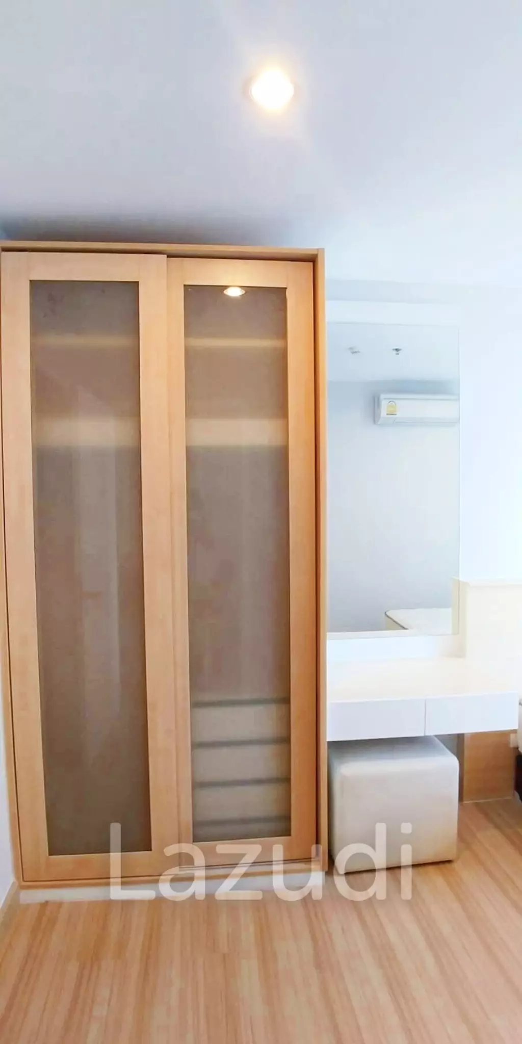 1 Bedroom 1 Bathroom 31 SQ.M Up Ekamai
