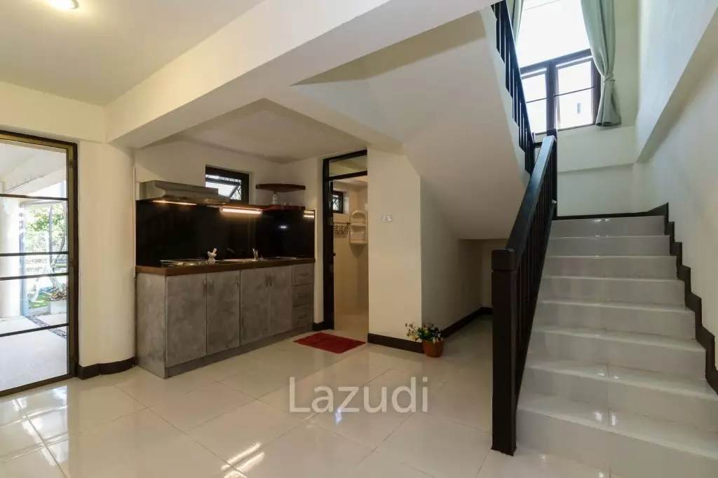 Royal Garden Resort : Brilliant Spacious and Modern Family Home