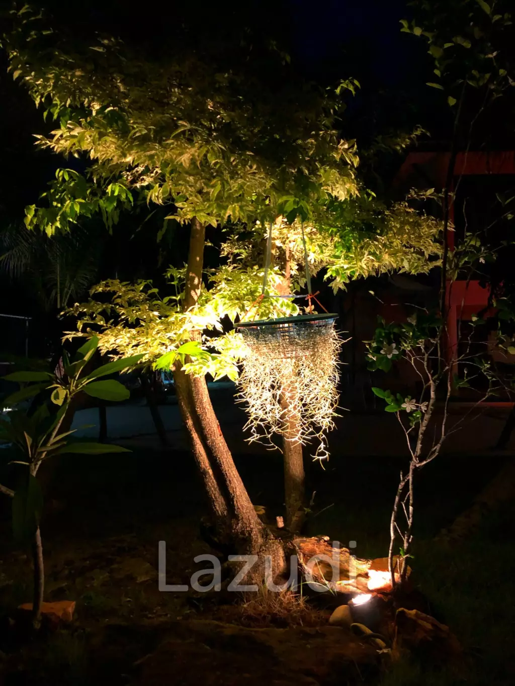 Royal Garden Resort : Brilliant Spacious and Modern Family Home