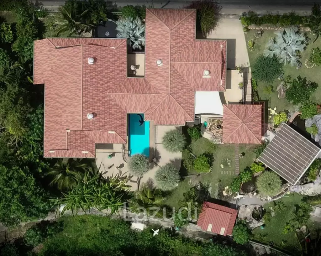 Royal Garden Resort : Brilliant Spacious and Modern Family Home