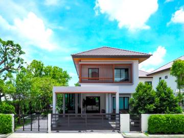3 Bed 3 Bath 168 SQM, Areeya Como Primo Bangna Wongwaen 3