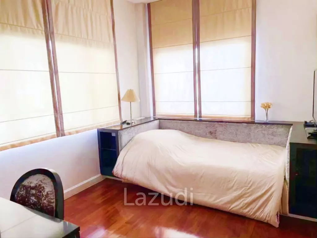 3 Bed 3 Bath 536 SQ.M Perfect Masterpiece Rama 9