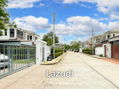 3 Bed 3 Bath 536 SQ.M Perfect Masterpiece Rama 9