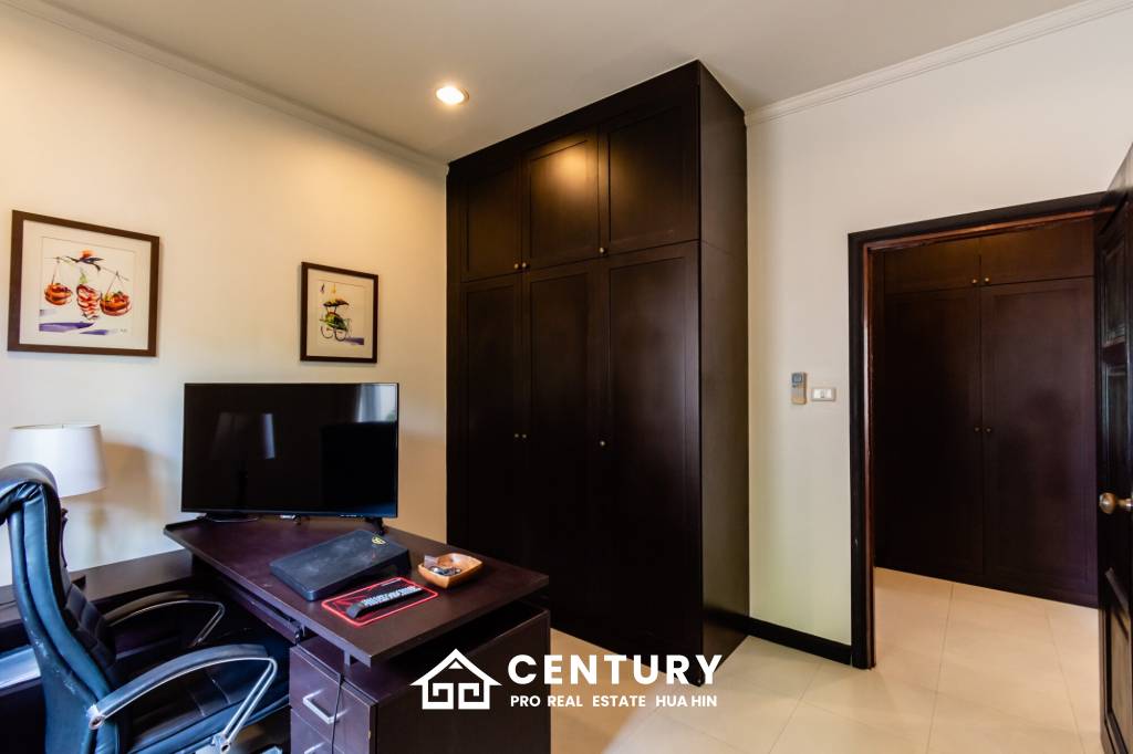 424 Sqm 3 Bed 2 Bath Villa For Sale