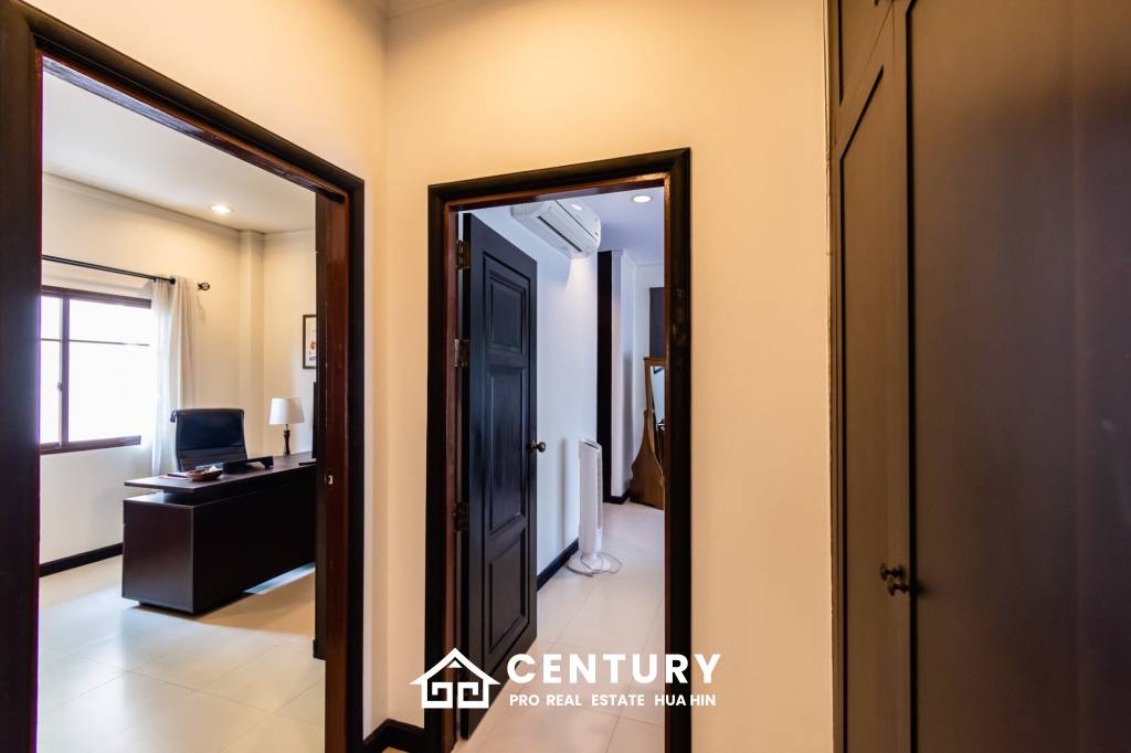 424 Sqm 3 Bed 2 Bath Villa For Sale