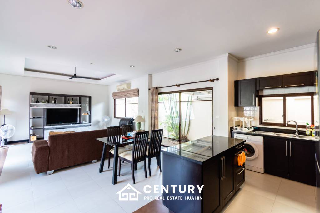 424 Sqm 3 Bed 2 Bath Villa For Sale