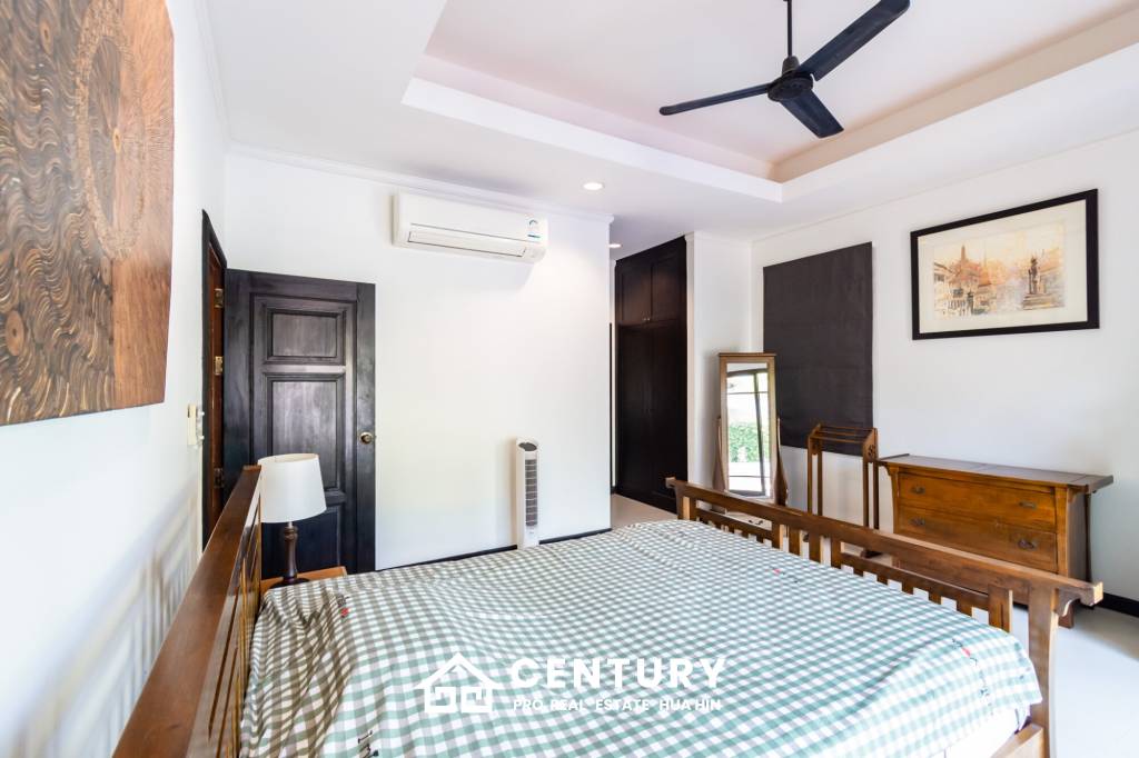 424 Sqm 3 Bed 2 Bath Villa For Sale