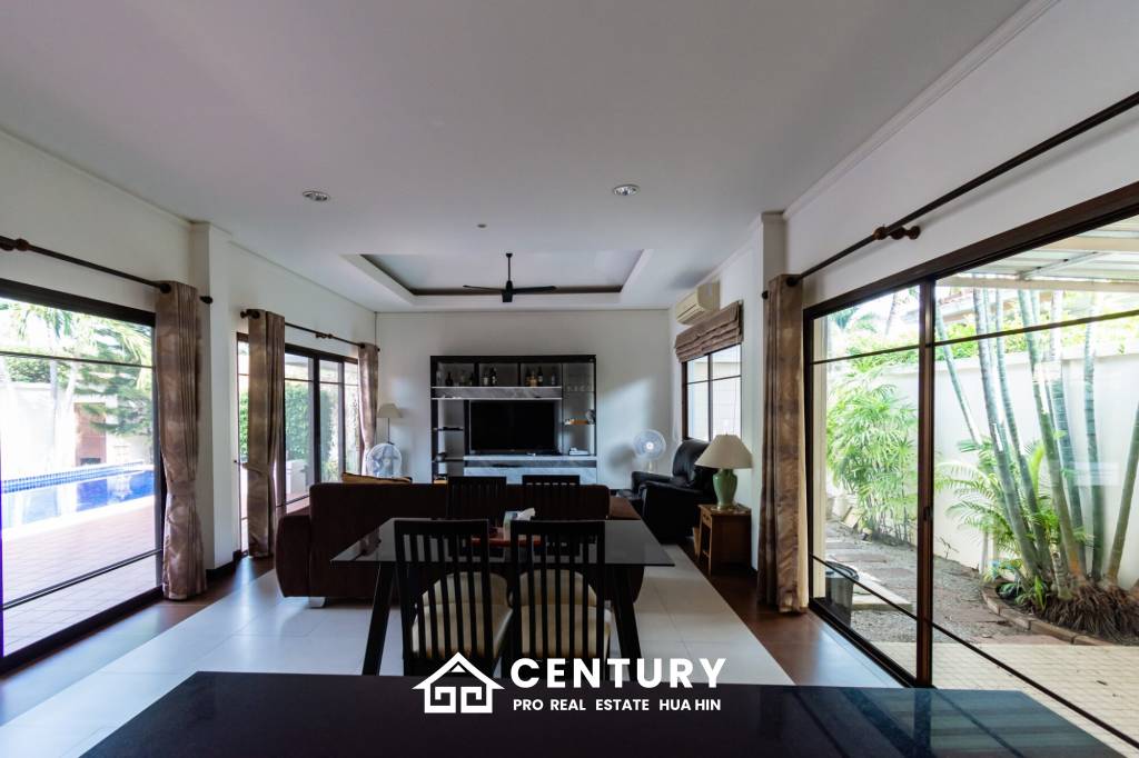 424 Sqm 3 Bed 2 Bath Villa For Sale