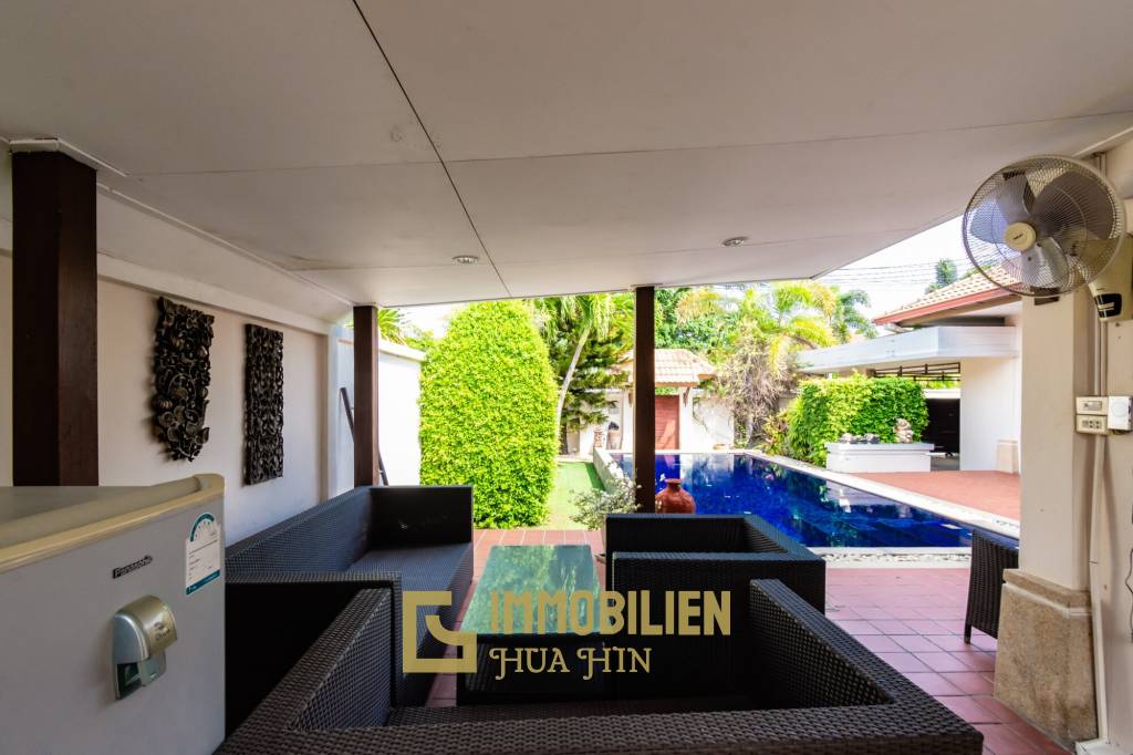 BUSABA :  Good Value 3 Bed Pool Villa near town