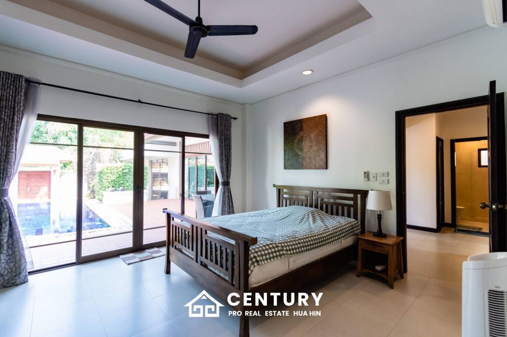 424 Sqm 3 Bed 2 Bath Villa For Sale