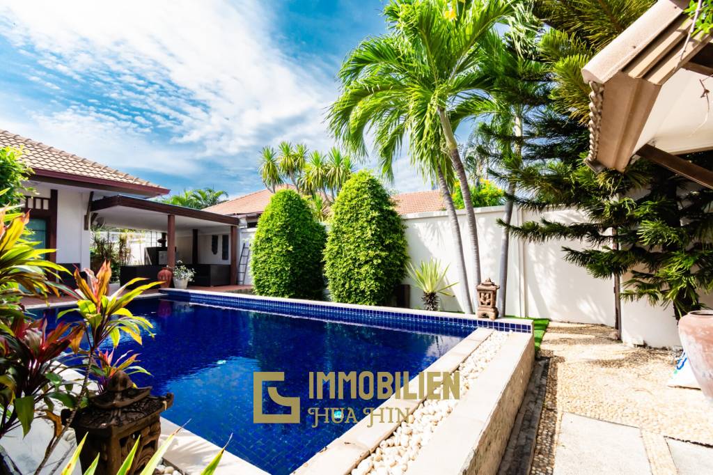 BUSABA :  Good Value 3 Bed Pool Villa near town