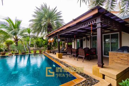 EMERALD RESORT :  3 Bed Pool Villa