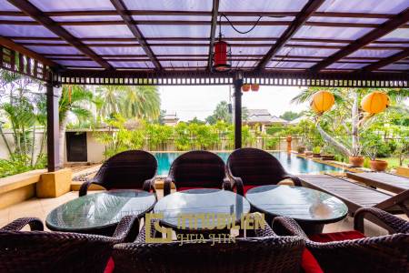 EMERALD RESORT :  3 Bed Pool Villa