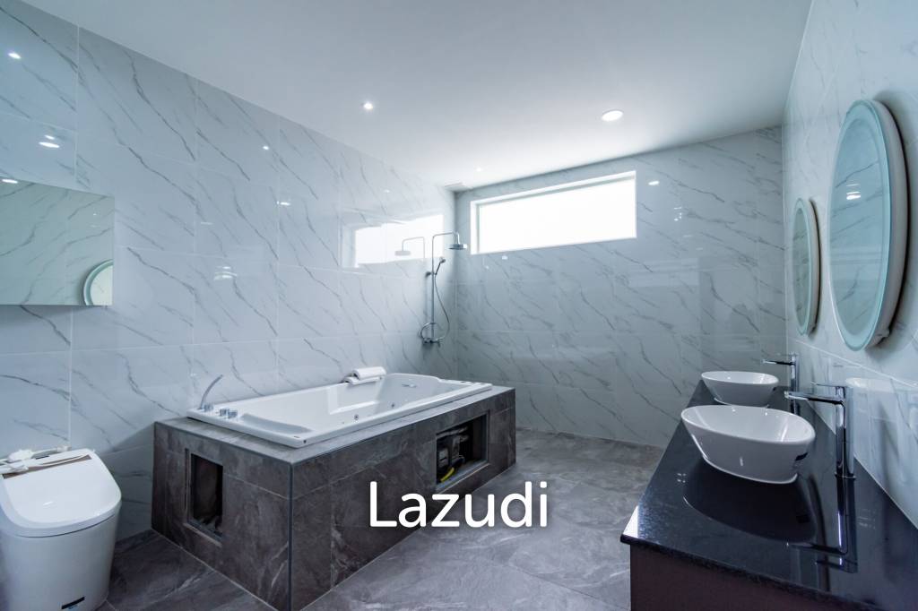 Modern Brand New 3 Bed Pool Villa near Town (OFF-PLAN)