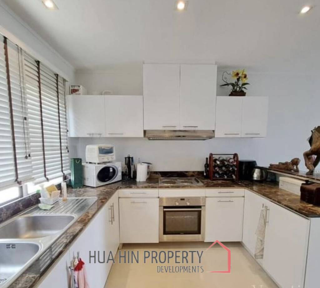 CONDO PALM HILL  : 2 bed great view