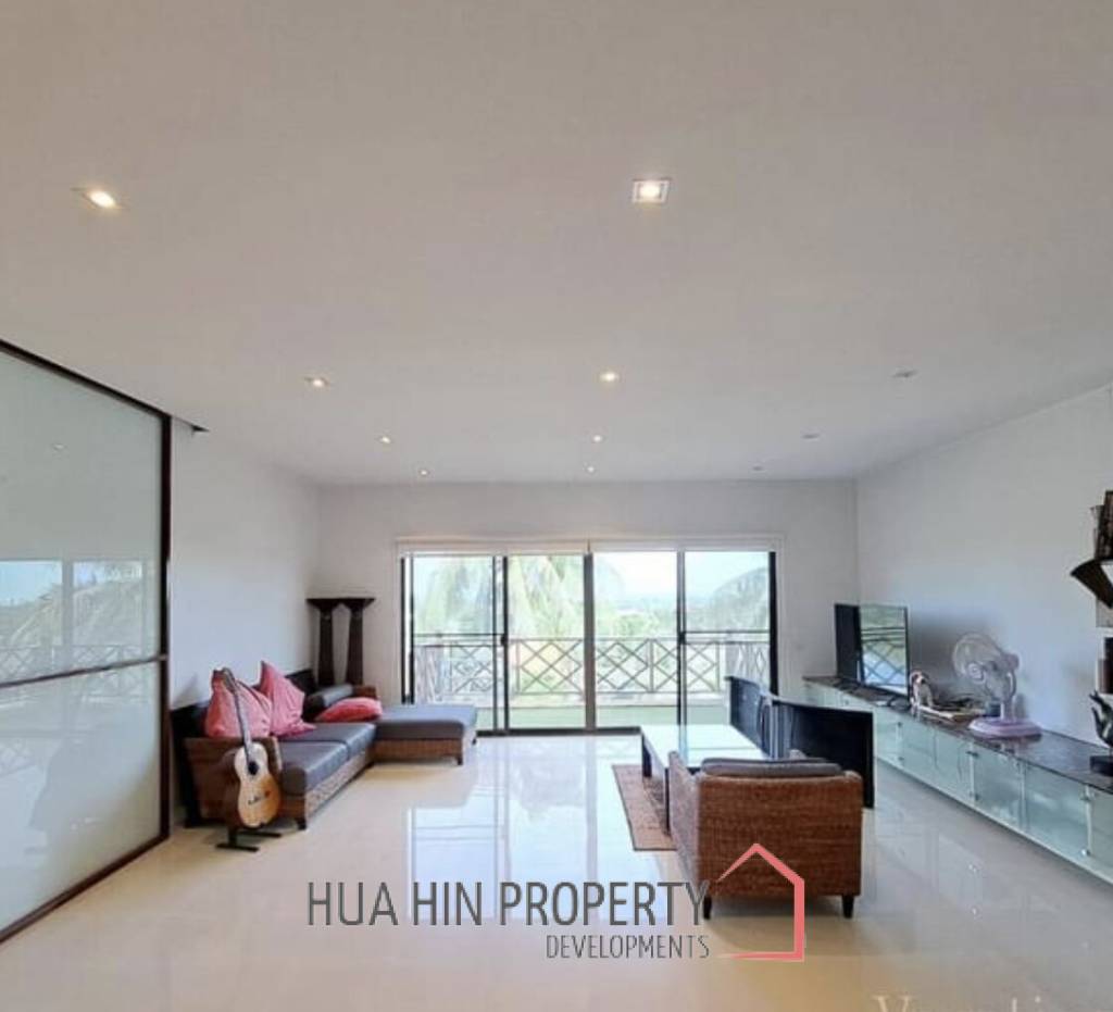 CONDO PALM HILL  : 2 bed great view