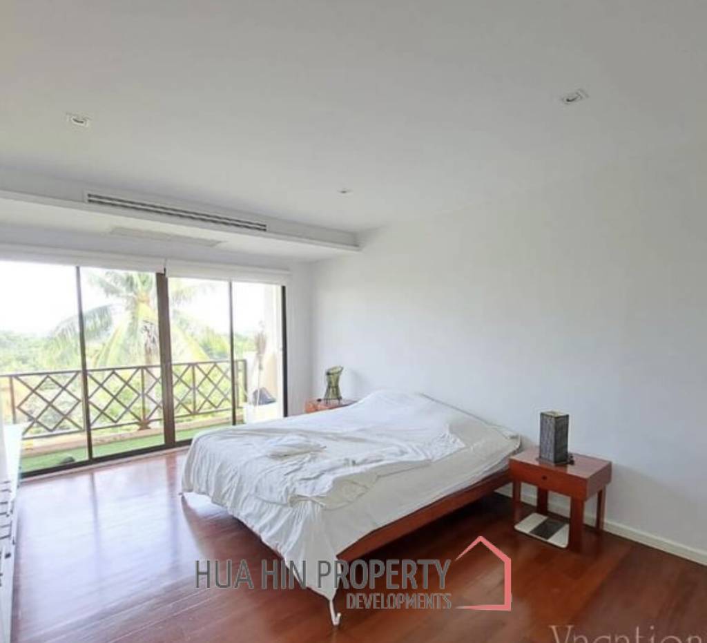 CONDO PALM HILL  : 2 bed great view