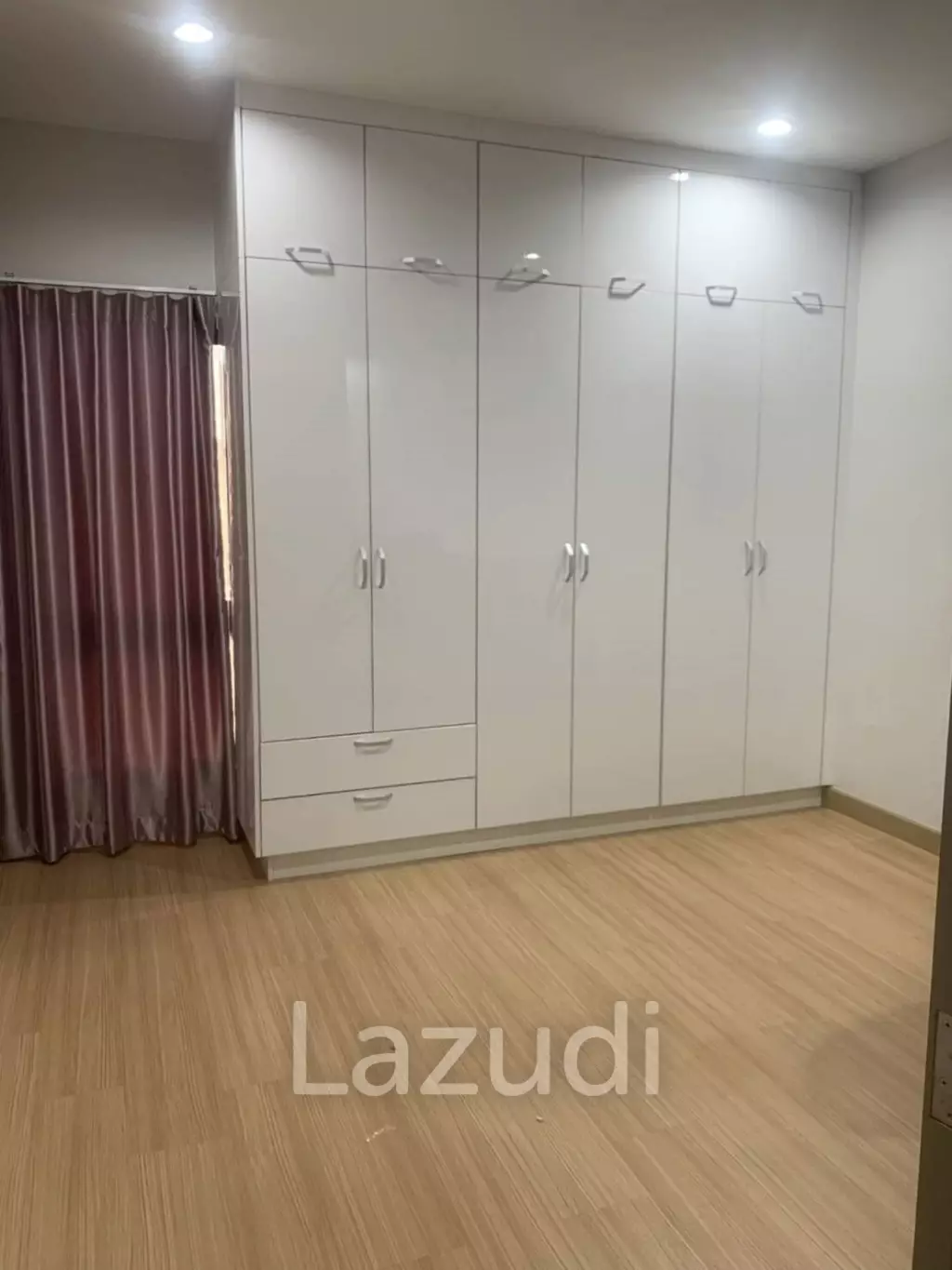 4 Bed House For Sale in Kankanok Ville 18