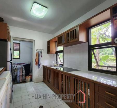 CONDO PALM HILL  : 2 bed groundfloor golf condo
