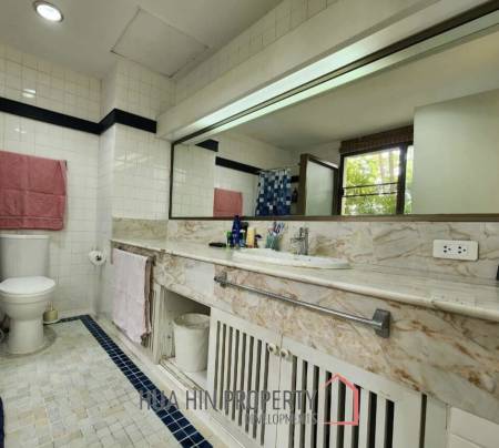 CONDO PALM HILL  : 2 bed groundfloor golf condo