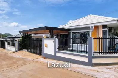 3 Beds 2 Baths 180 SQ.M. Ban Phumsiri