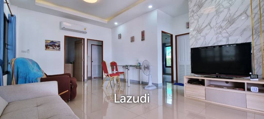 3 Beds 2 Baths 180 SQ.M. Ban Phumsiri