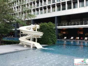Noble Ploenchit | Contemporary and Spacious Two Bedroom Condo for Sale at Ploenchit BTS