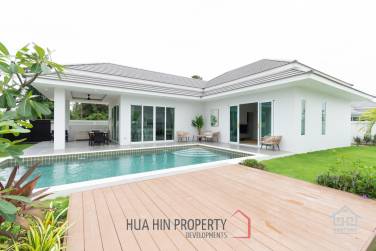 BIBURY LUXURY HOMES : Brand new 3 bed pool villa