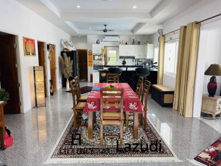 Wararom / Pak Nam Pran: Top-maintained Villa surrounded by beautiful Nature