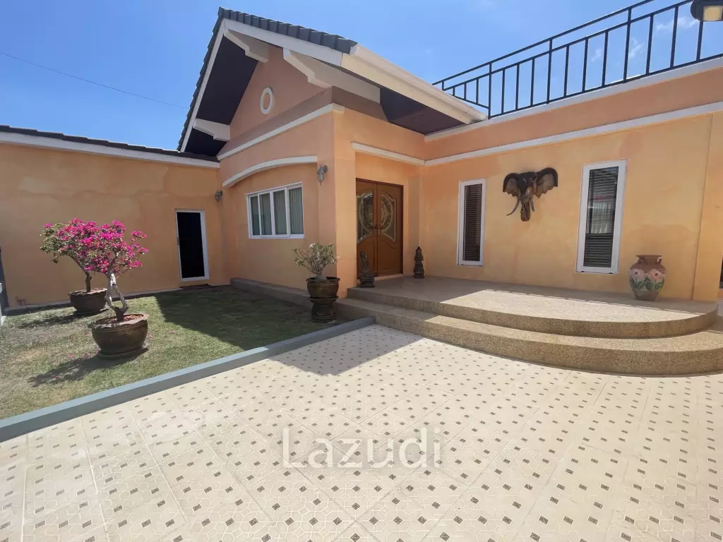 Wararom / Pak Nam Pran: Top-maintained Villa surrounded by beautiful Nature