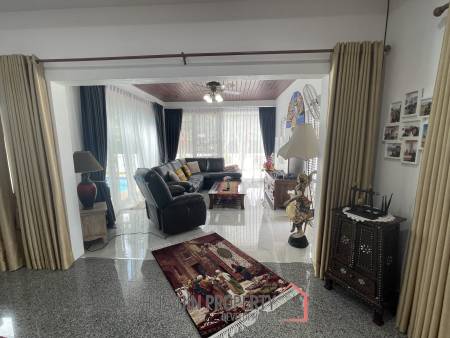 Wararom / Pak Nam Pran: Top-maintained Villa surrounded by beautiful Nature