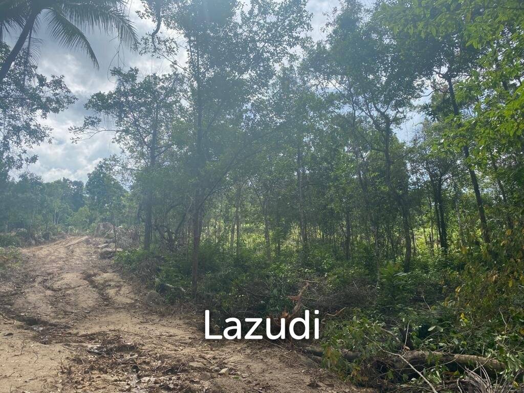 Riverside Bliss: Exclusive Land Development with Mountain Views in Sritanu, Koh Phangan